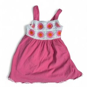 Haute Hippie Kids Style pink babydoll dress with crochet daisy size 4t/5t